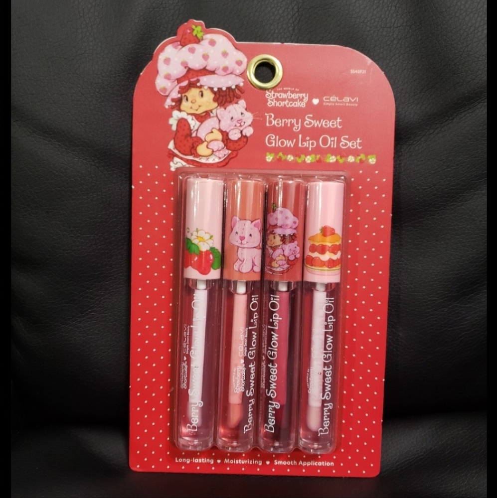 Strawberry Shortcake Berry Sweet Glow Lip Oil Set